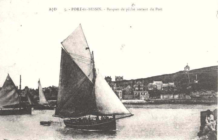 Port-en-Bessin-Huppain 03