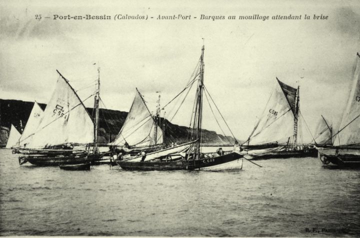 Port-en-Bessin-Huppain 07